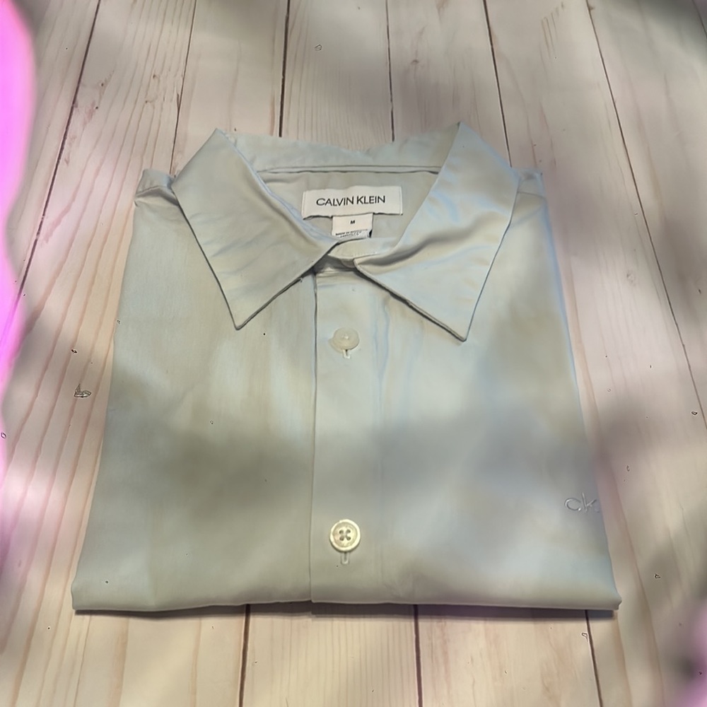 Calvin Klein. Size M - Picture 5 of 16